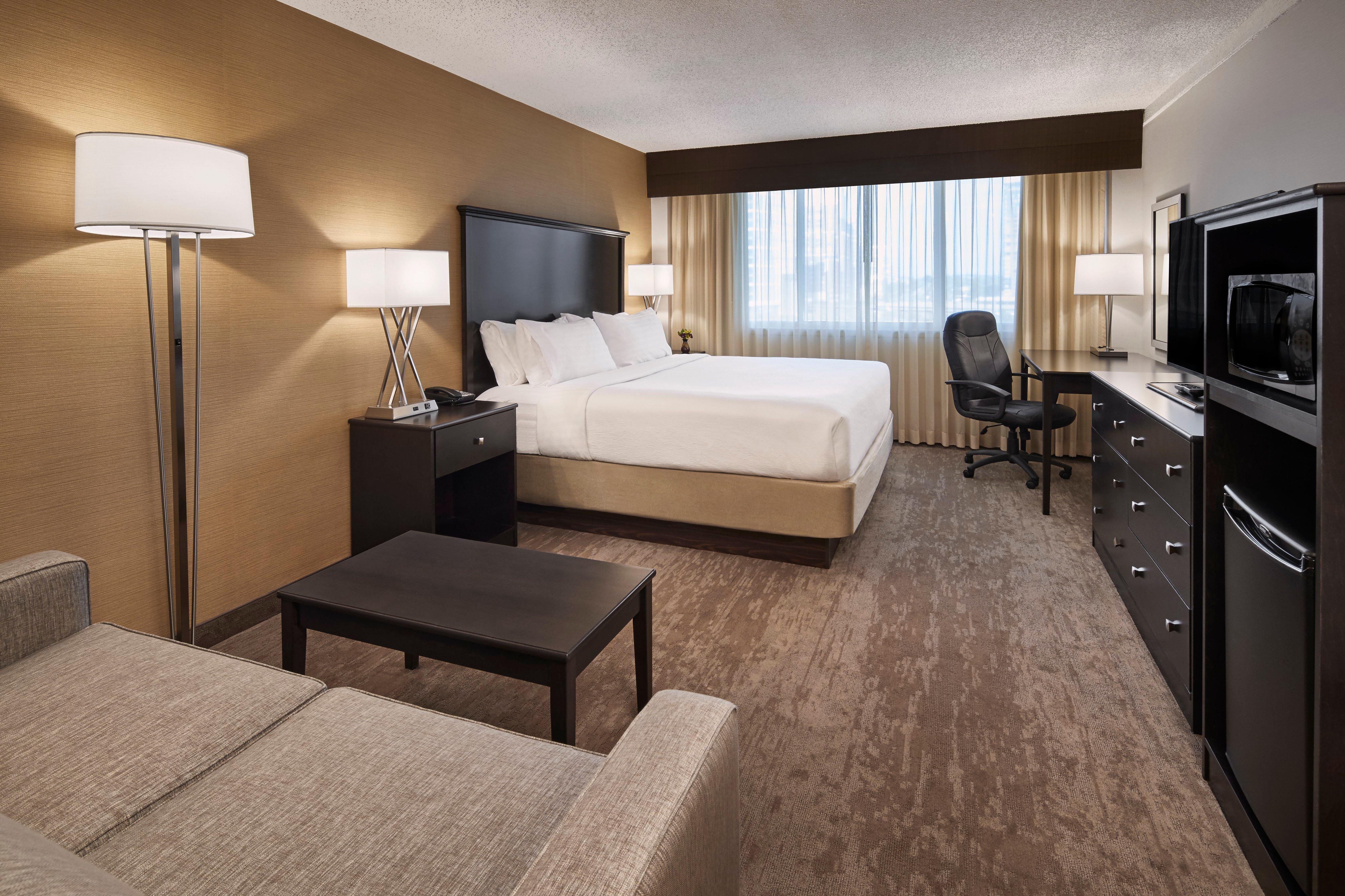 Holiday Inn Alexandria At Carlyle By Ihg Buitenkant foto