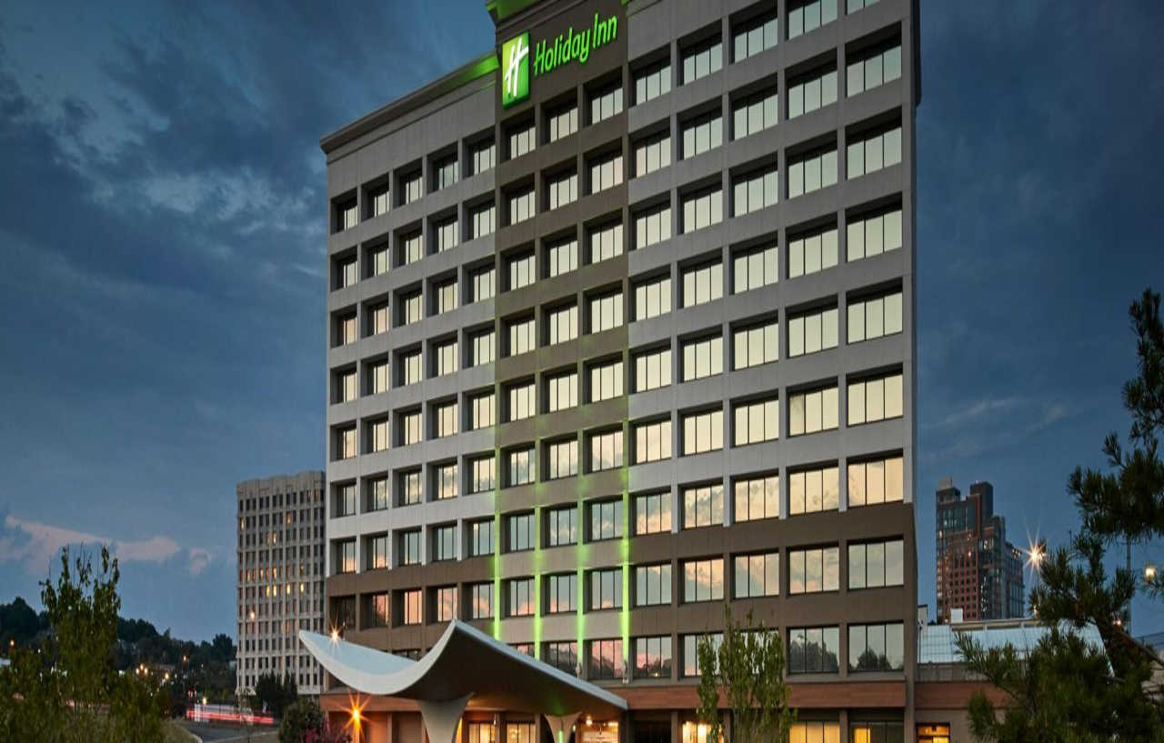 Holiday Inn Alexandria At Carlyle By Ihg Buitenkant foto